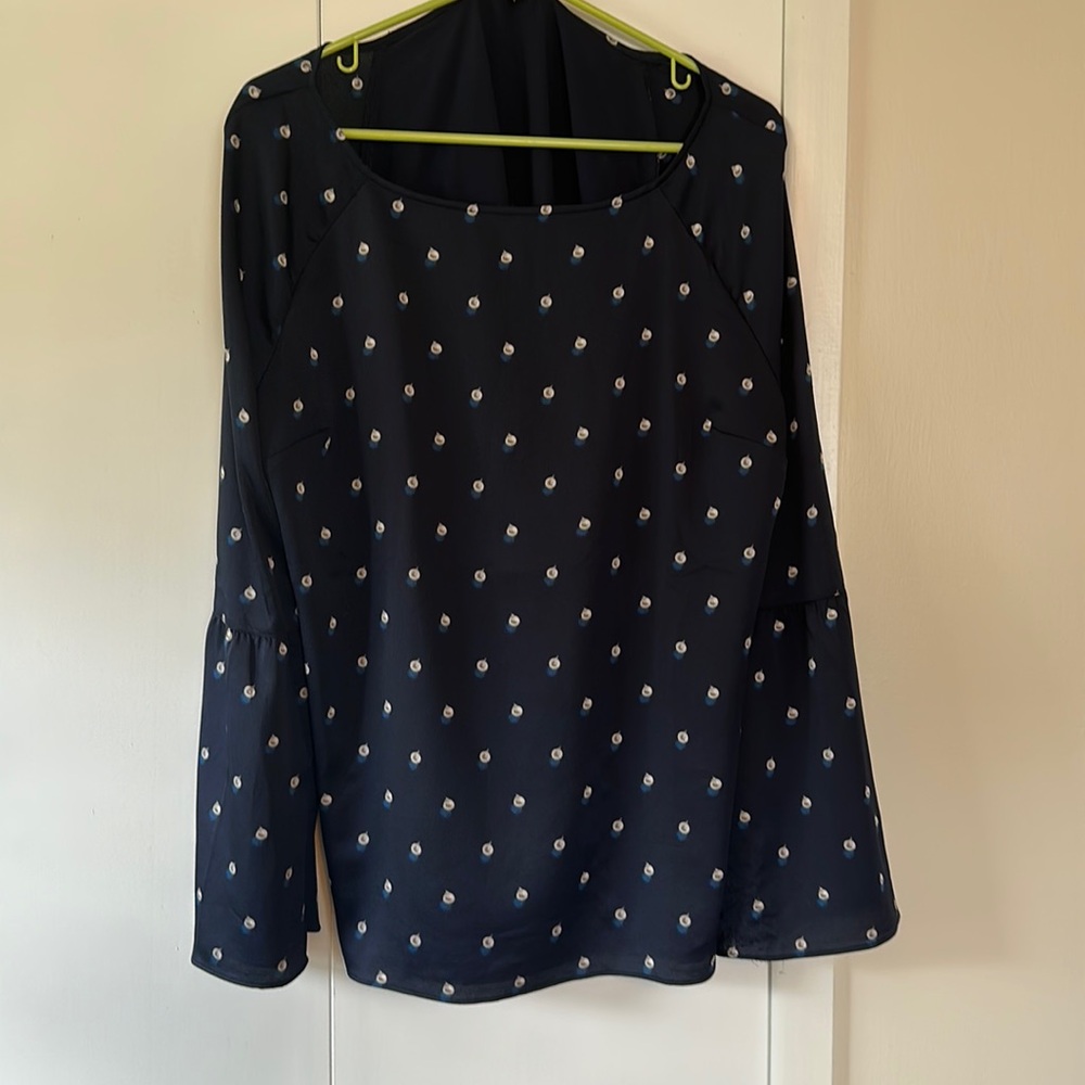 Banana Republic Bell Sleeve Blouse with Cartoon-like Pearl Print size XL